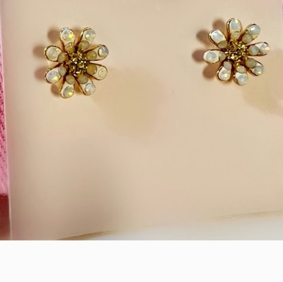 🔸️Kate Spade 🔸️dazzling daisy stud earrings gold-tone - Picture 5 of 7